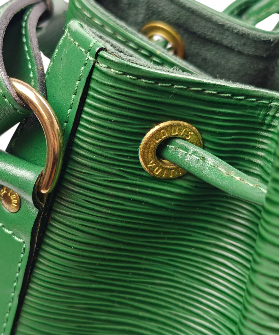 Noe Petit Epi Leather Green